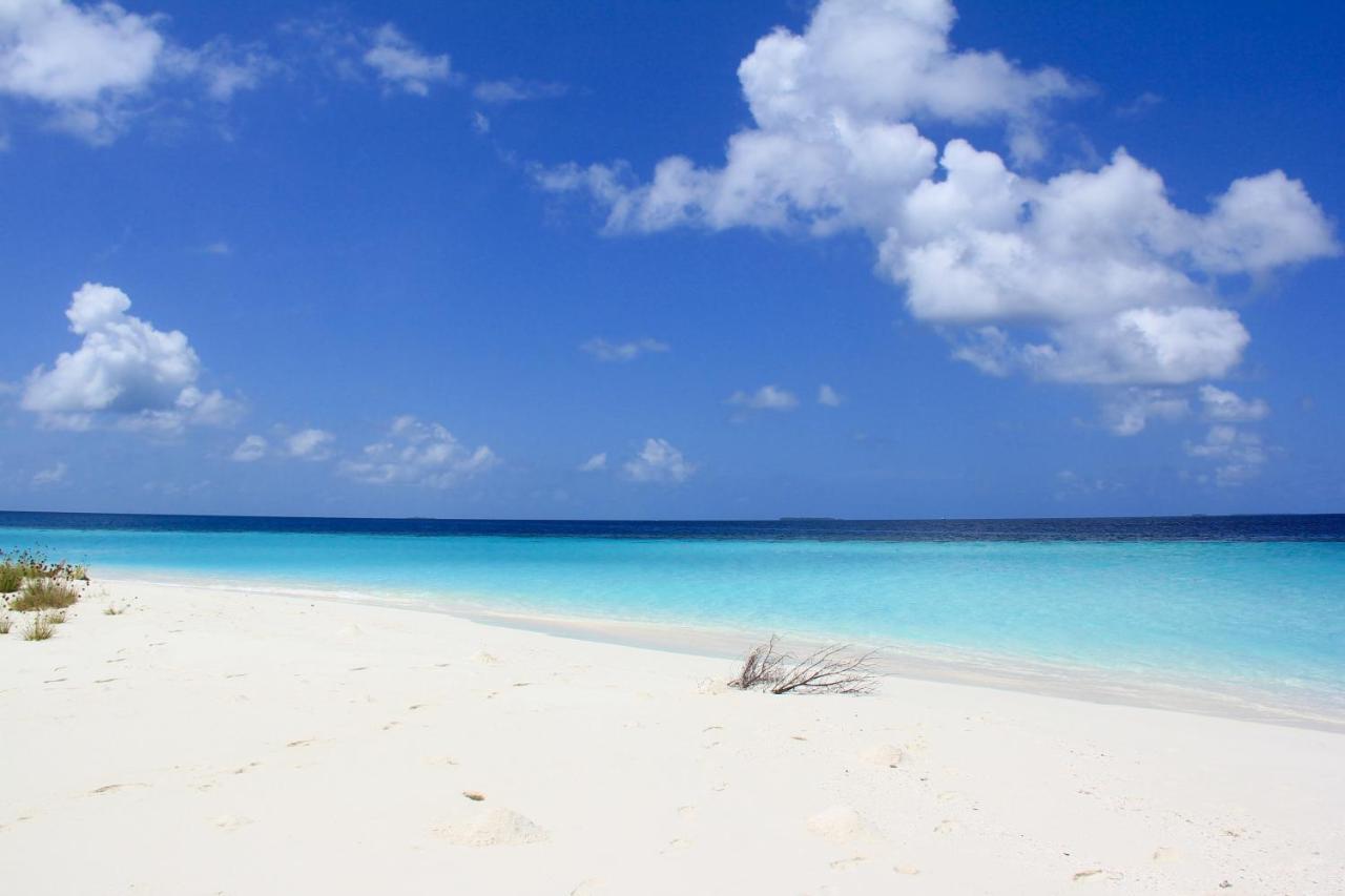 Brickwood Rasdhoo- Beach Front Exterior photo